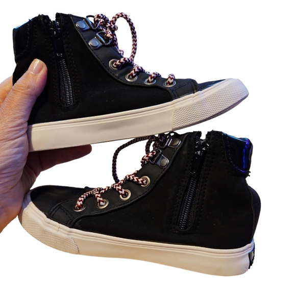 AS NEW size 12 canvas shoes Converse Style, in truly excellent 👌 used condition - Picture 6 of 13